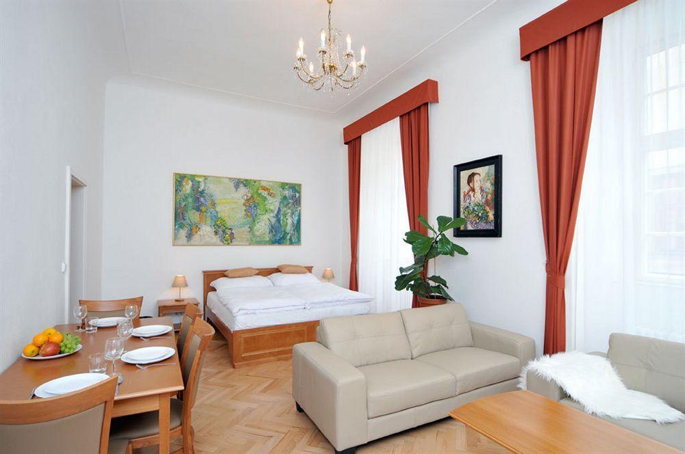 Apartment House Anenska Prague Luaran gambar